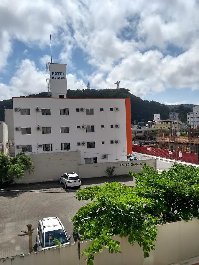 Apartamento 500 metros da Praia, perto do Shopping Atlântico Balneário Camboriú